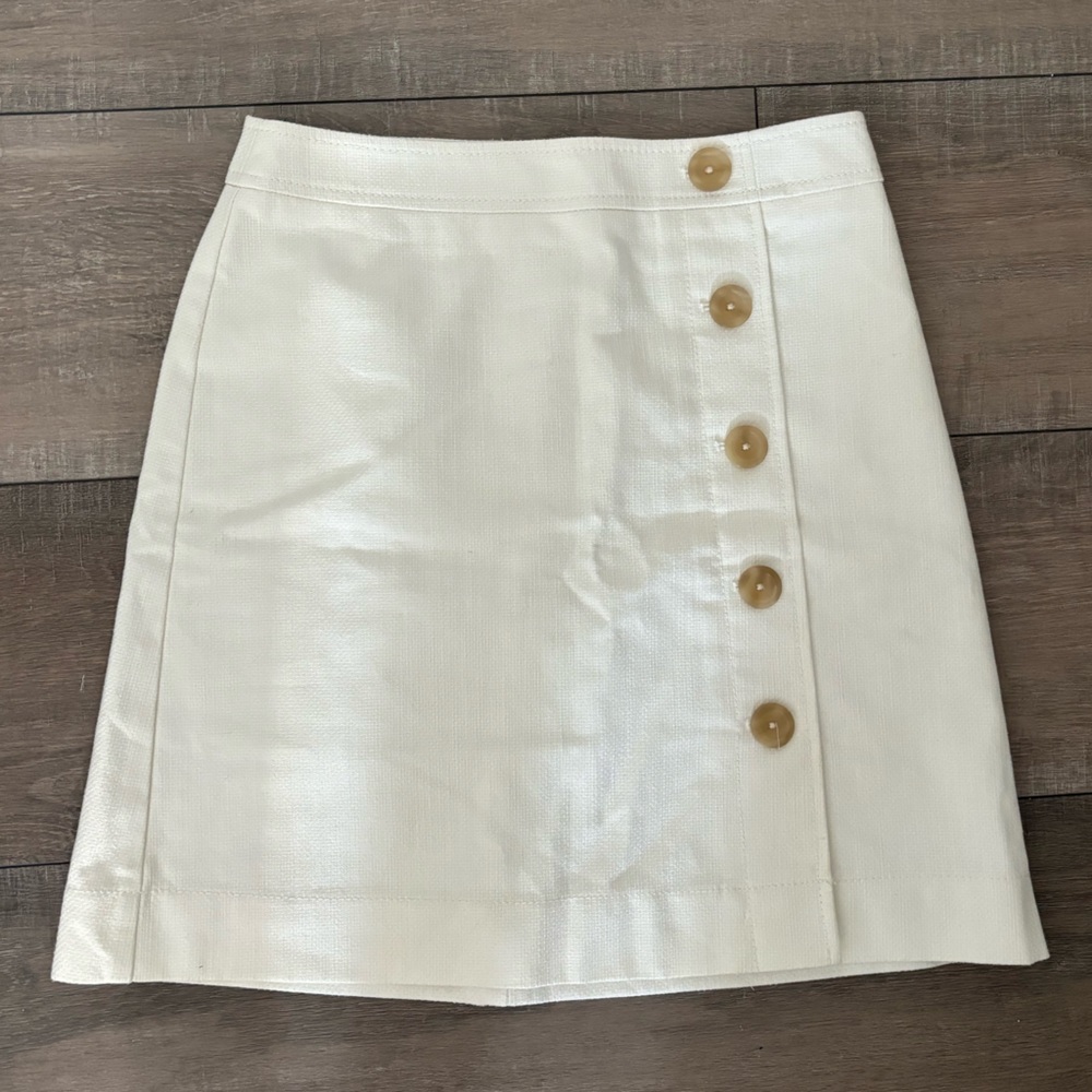 Ann Taylor White Button Skirt